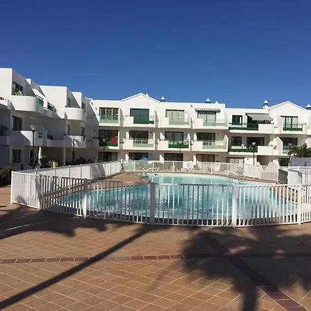 Apartament Sleeps 4 Pool Wifi Costa Teguise